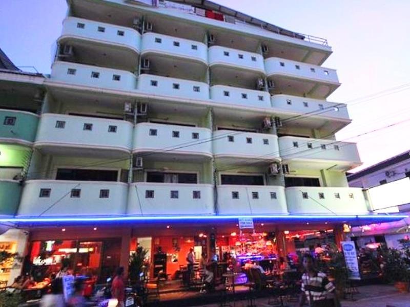 Oyo 75381比拉邦酒店 芭達亞 外观 照片